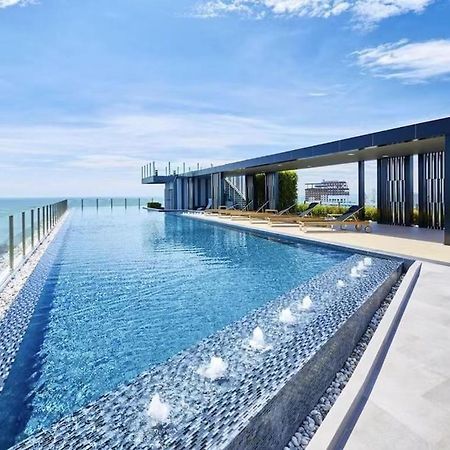The Base Central Pattaya By Wcc Apartman Kültér fotó