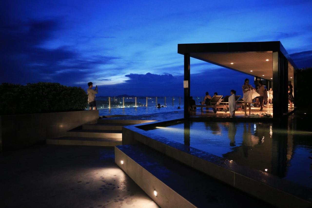 The Base Central Pattaya By Wcc Apartman Kültér fotó