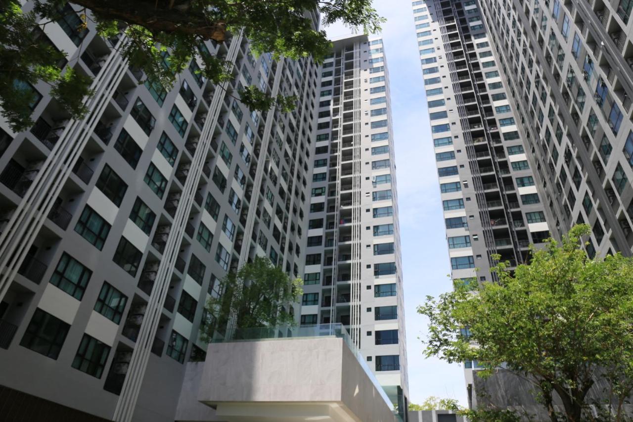 The Base Central Pattaya By Wcc Apartman Kültér fotó