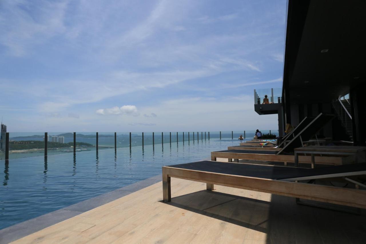 The Base Central Pattaya By Wcc Apartman Kültér fotó