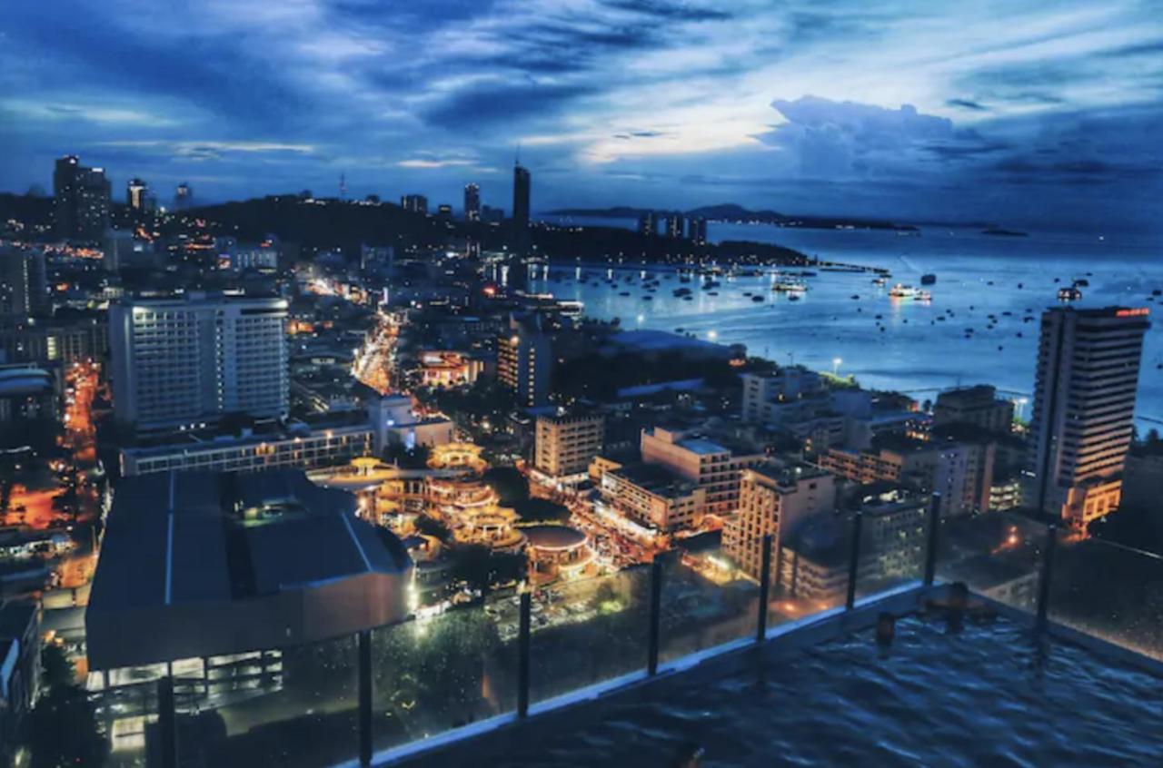 The Base Central Pattaya By Wcc Apartman Kültér fotó