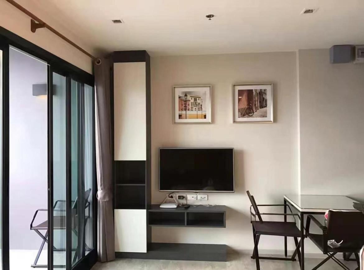 The Base Central Pattaya By Wcc Apartman Kültér fotó